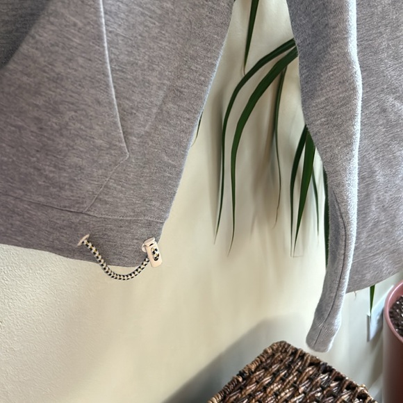 LAST CHANCE J Crew Grey Hoodie XS Wide Sleeve - Picture 4 of 6